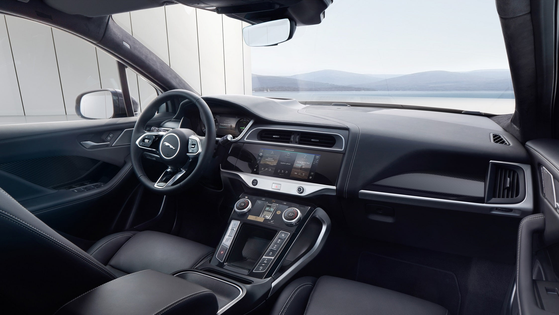 Electric SUVs USA Jaguar I-pace Electric SUV interiors